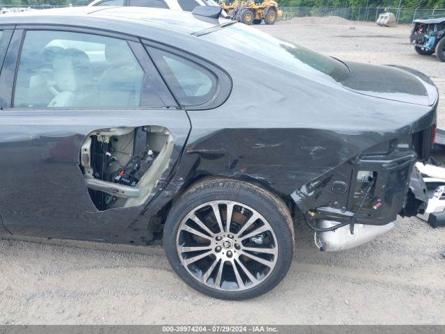 2024 JAGUAR XF SAJBL4GX6RCY96280 Photo 5