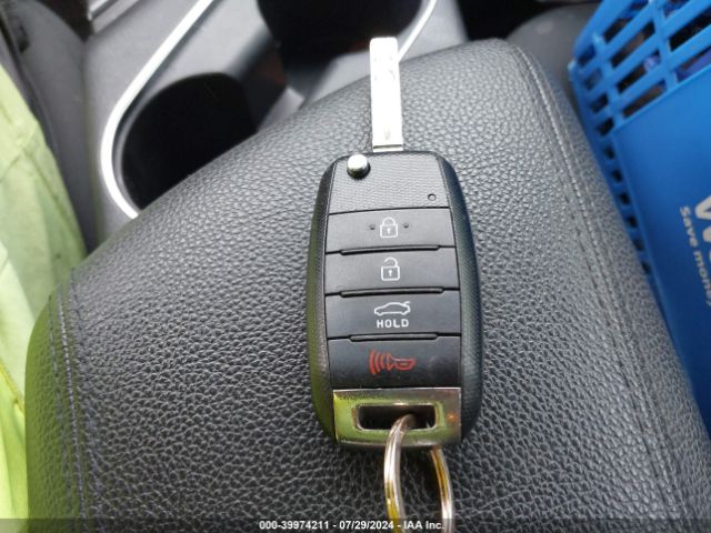 5XXGM4A79FG436066 KIA Optima Lx