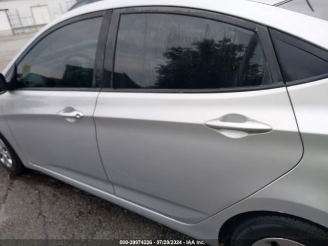 KMHCT4AEXHU306208 Hyundai ACCENT SE