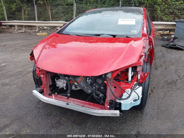 JTDACAAU0R3023213 Toyota Prius Limited