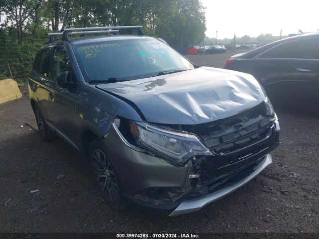 JA4AZ2A3XHZ037086 Mitsubishi Outlander Es
