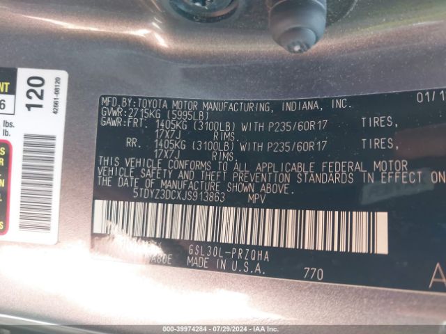 5TDYZ3DCXJS913863 Toyota Sienna Xle Premium 8 Passenger