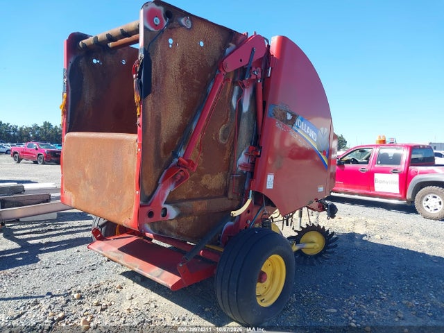Продажа на аукционе авто 2022 New Holland Rb450u, vin: HBJRU450VNN207674, номер лота: 39974311