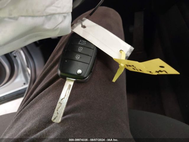 5XYPG4A54GG108511 KIA Sorento 3.3l Lx