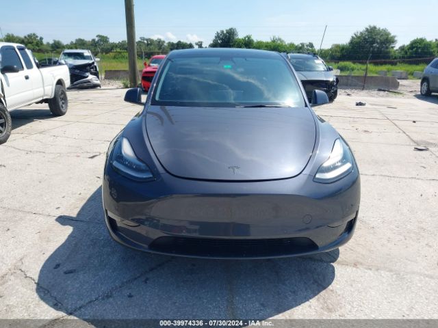 5YJYGDED2MF126384 Tesla Model Y Standard Range Rear-wheel Drive