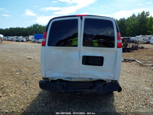 1GTW7AFF8H1133862 GMC Savana 2500 Work Van