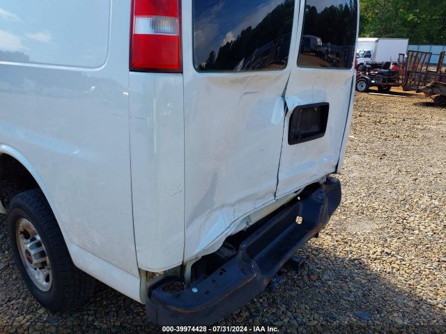 1GTW7AFF8H1133862 GMC Savana 2500 Work Van