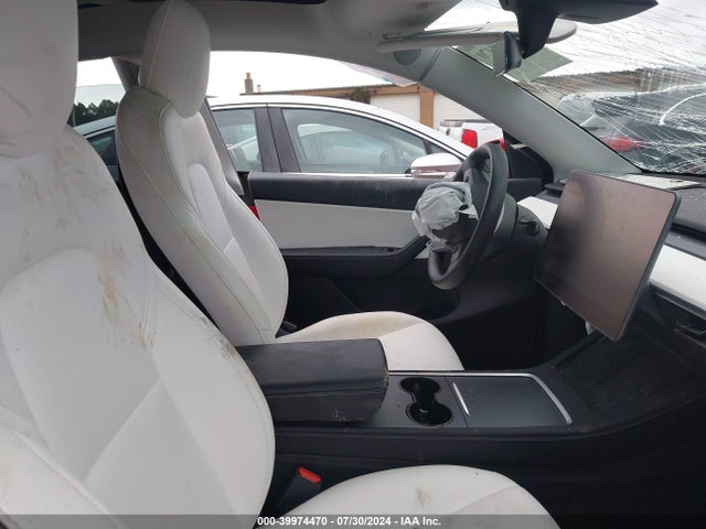 2022 TESLA MODEL Y 7SAYGAEE8NF357804 Photo 4