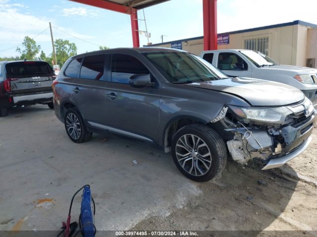 JA4AZ3A31JZ058730 Mitsubishi Outlander Es