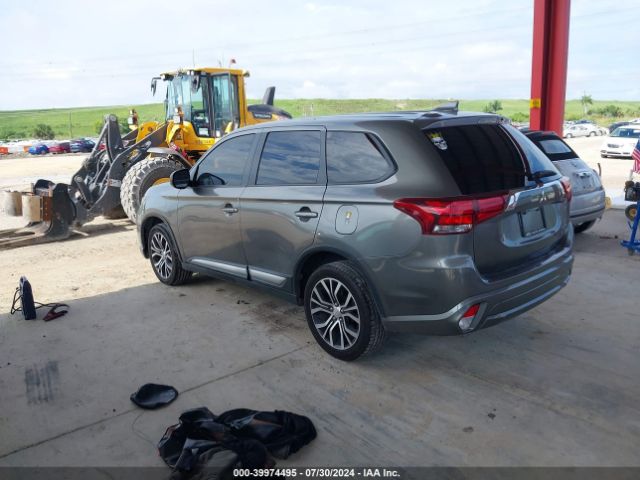 JA4AZ3A31JZ058730 Mitsubishi Outlander Es
