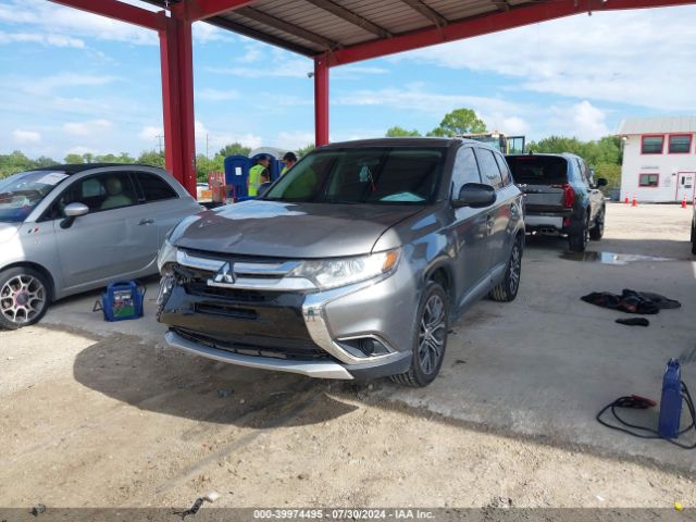 JA4AZ3A31JZ058730 Mitsubishi Outlander Es