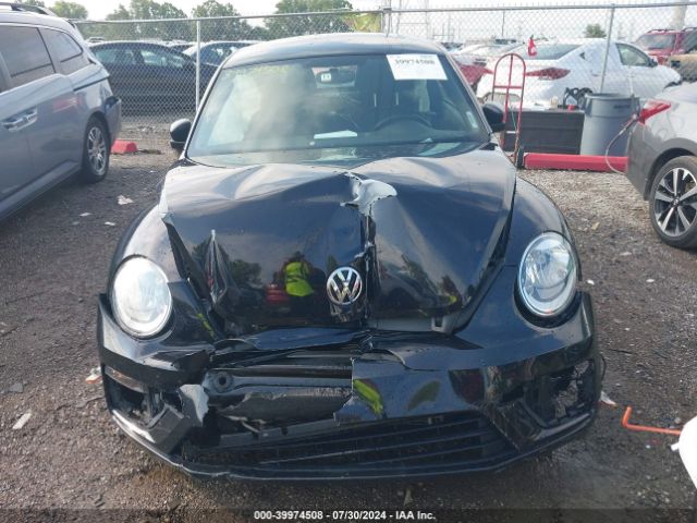 3VWFD7AT4JM701877 Volkswagen Beetle 2.0t Coast/2.0t S
