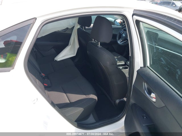 KIA Forte Lxs 2021 3KPF24AD2ME306837 Image 8
