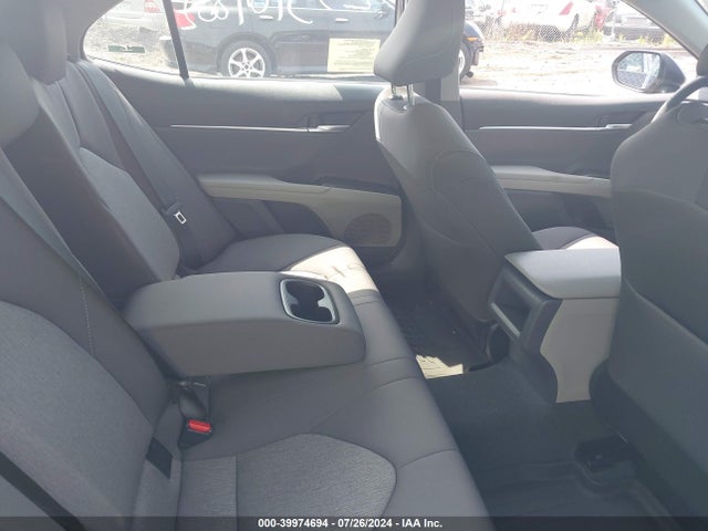 Toyota CAMRY LE 2023 4T1C11AK7PU120845 Image 8