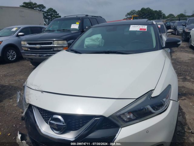 1N4AA6AP0HC389917 Nissan Maxima 3.5 Platinum