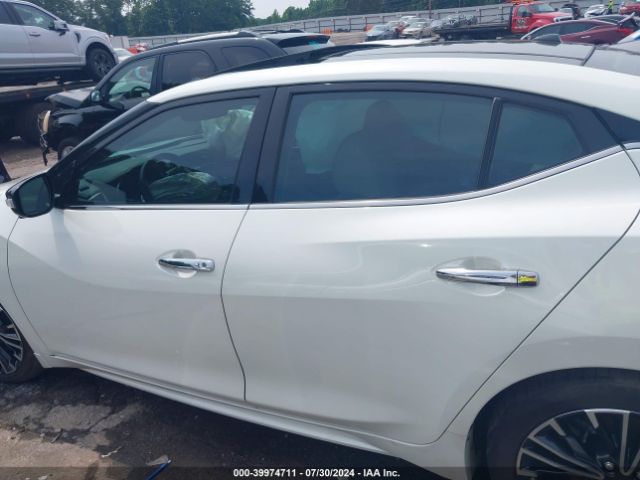 1N4AA6AP0HC389917 Nissan Maxima 3.5 Platinum
