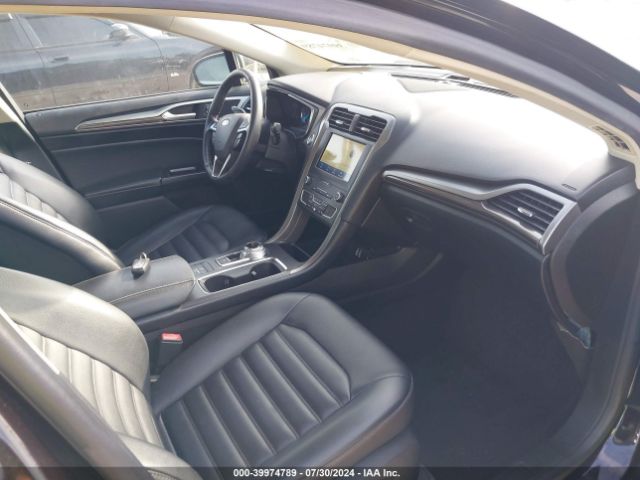 3FA6P0CD7LR117184 Ford FUSION SEL