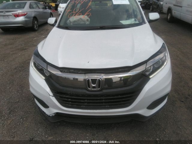 3CZRU6H35NM711401 Honda Hr-v Awd Lx