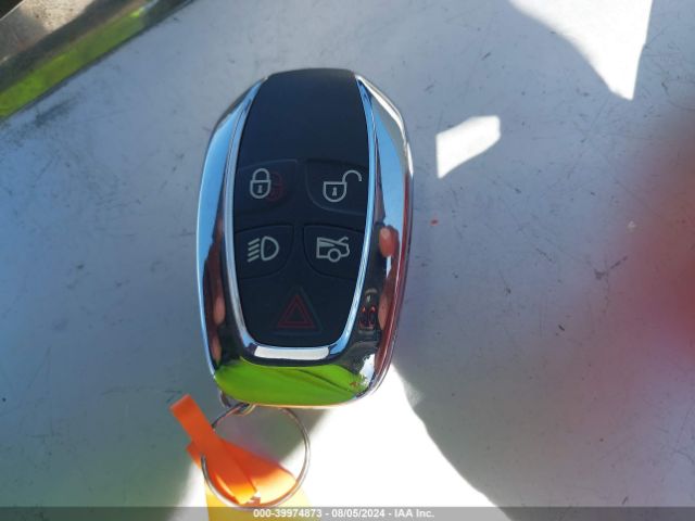 2012 JAGUAR XJ SAJWA2GB3CLV37296 Photo 10