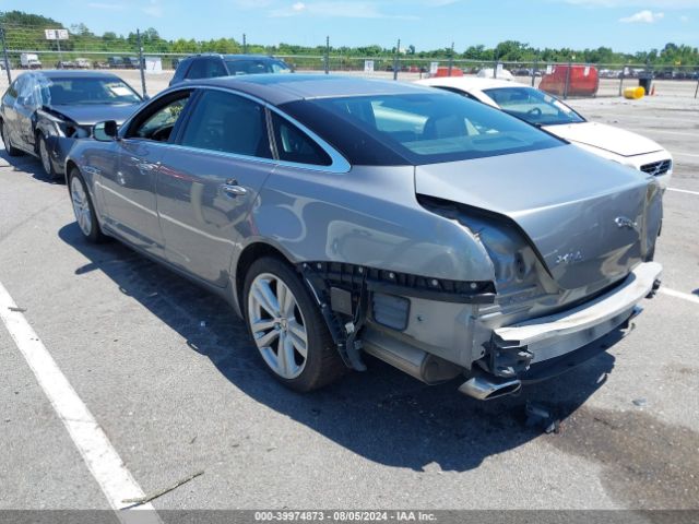 2012 JAGUAR XJ SAJWA2GB3CLV37296 Photo 2