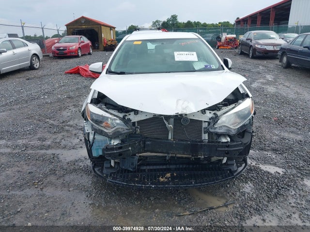 Toyota COROLLA LE 2016 5YFBURHE6GP460197 Image 13