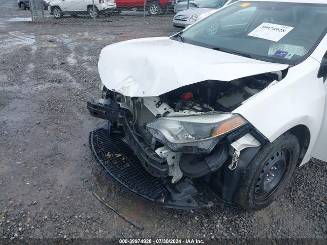 Toyota COROLLA LE 2016 5YFBURHE6GP460197 Image 6