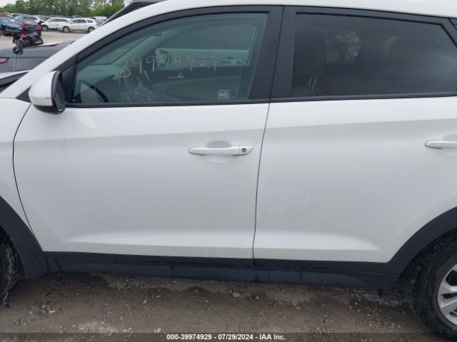 KM8J2CA48LU113107 Hyundai TUCSON SE