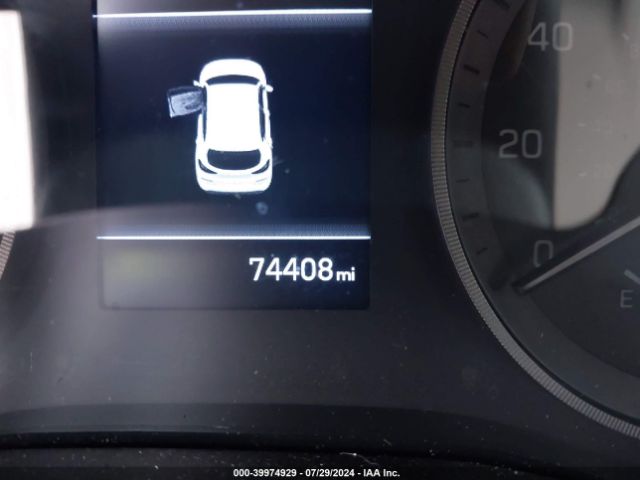 KM8J2CA48LU113107 Hyundai TUCSON SE