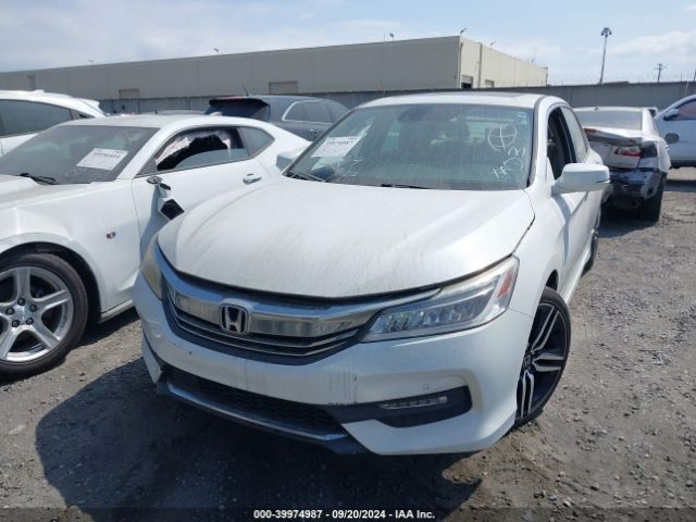 1HGCR3F9XGA026699 Honda Accord Touring