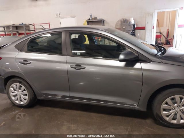 3KPC24A3XJE032387 Hyundai ACCENT SE