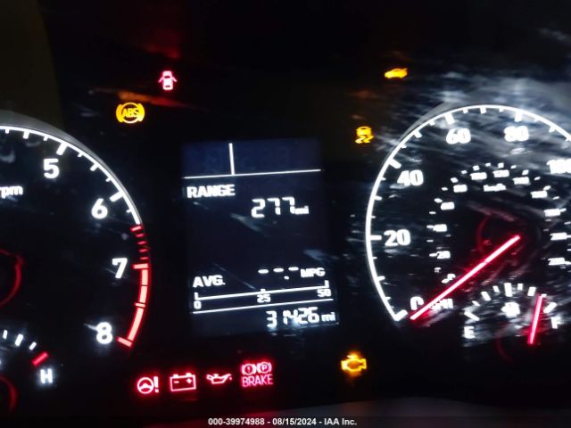 3KPC24A3XJE032387 Hyundai ACCENT SE