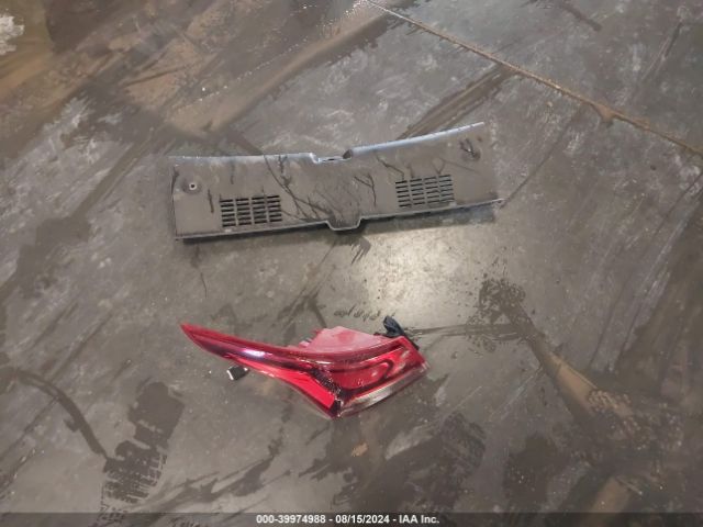 3KPC24A3XJE032387 Hyundai ACCENT SE