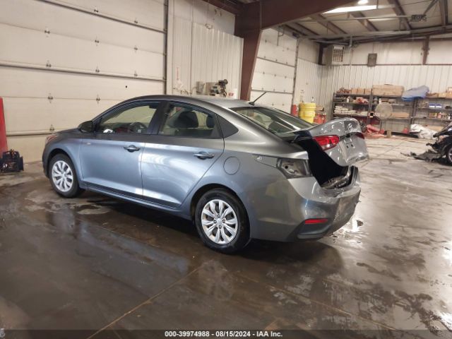 3KPC24A3XJE032387 Hyundai ACCENT SE