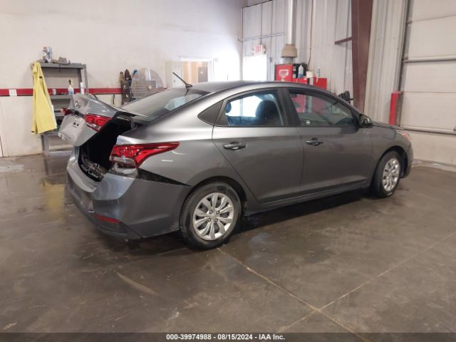 3KPC24A3XJE032387 Hyundai ACCENT SE