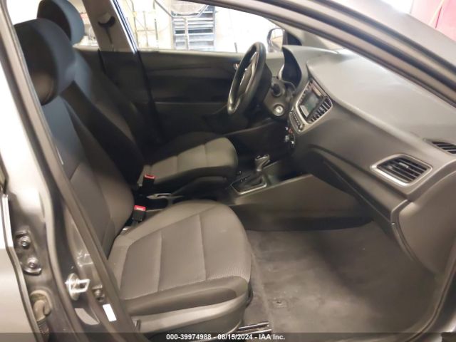 3KPC24A3XJE032387 Hyundai ACCENT SE
