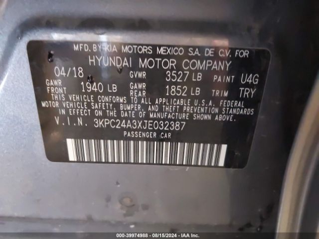 3KPC24A3XJE032387 Hyundai ACCENT SE