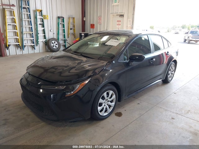 Toyota COROLLA LE 2022 JTDEPMAE7NJ220482 Image 2