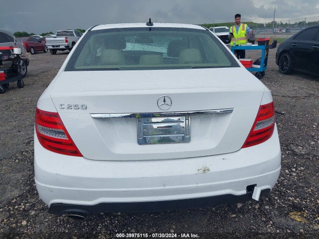 WDDGF4HB8EA964315 Mercedes-Benz C 250 Luxury/sport