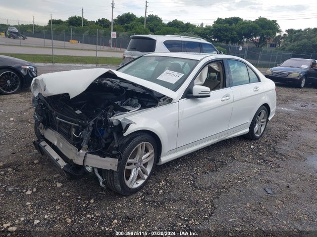 WDDGF4HB8EA964315 Mercedes-Benz C 250 Luxury/sport