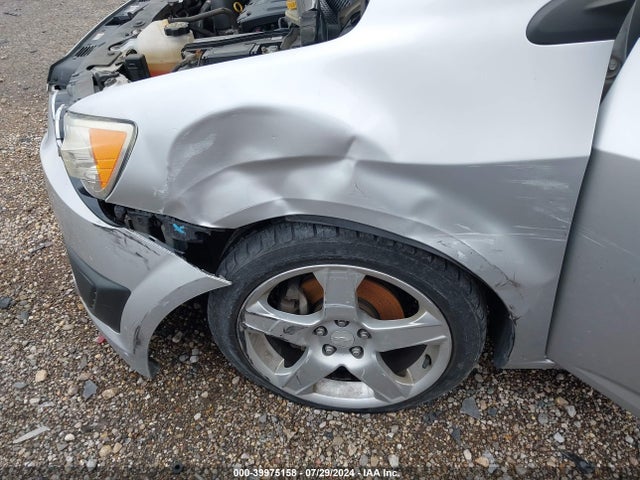 Chevrolet Sonic Ltz Auto 2015 1G1JE6SB8F4118315 Image 6
