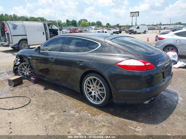 2013 PORSCHE PANAMERA WP0AB2A70DL060807 Photo 2