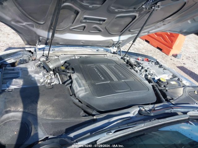 SAJWA6AT4F8K17646 Jaguar F-Type