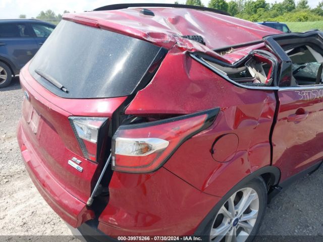 1FMCU9GD0JUC53923 Ford ESCAPE SE