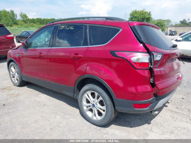 1FMCU9GD0JUC53923 Ford ESCAPE SE