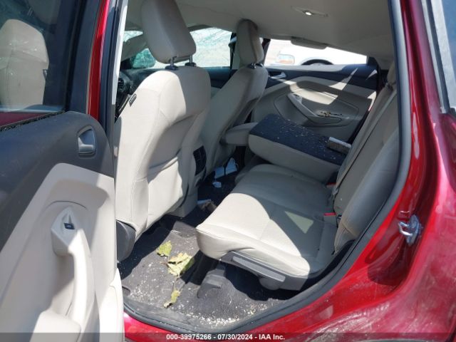 1FMCU9GD0JUC53923 Ford ESCAPE SE