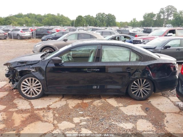 3VWD17AJ0GM391413 Volkswagen Jetta 1.8t Sport