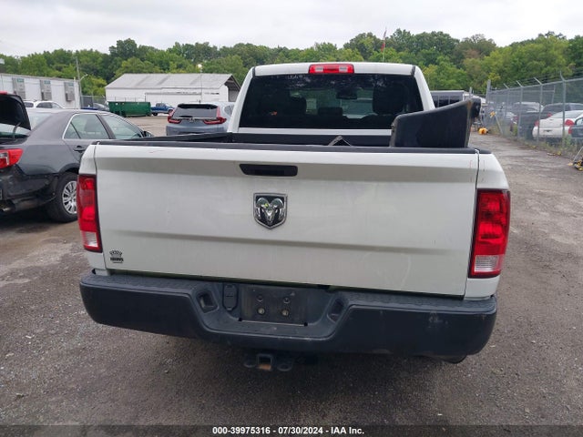1C6RR6FT2KS593974 RAM 1500 Classic Tradesman Quad Cab 4x2 6'4 Box