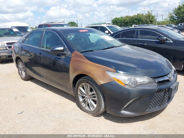 Toyota CAMRY SE 2015 4T1BF1FK2FU086379 головне зображення