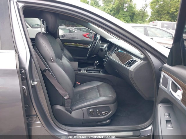 Hyundai Genesis 3.8 2015 KMHGN4JE0FU060357 Image 5