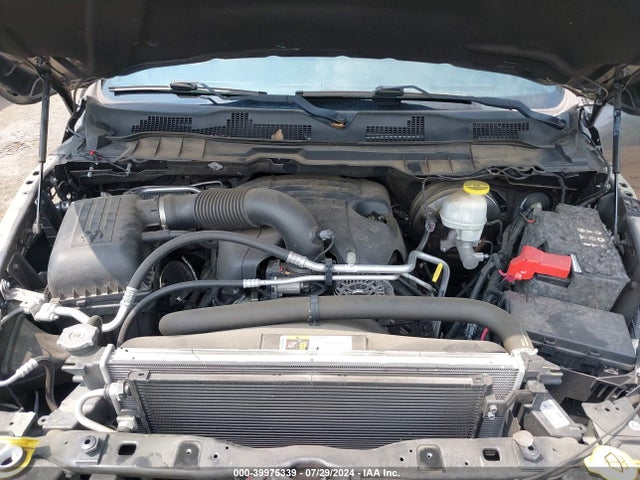 1C6RR6PT5HS791570 RAM 1500 Limited  4x2 5'7 Box